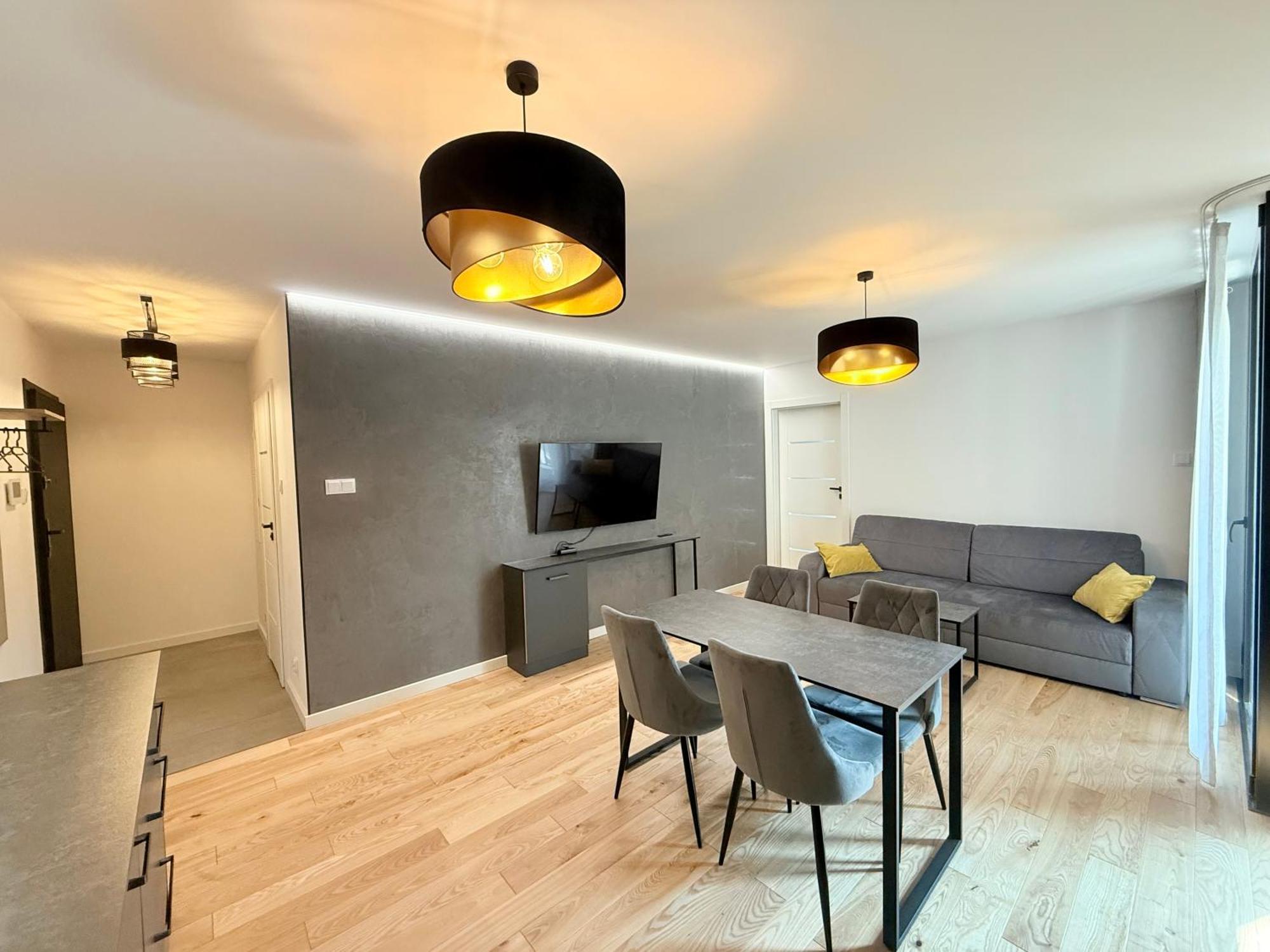 Vistula Avenue Apartment Free Parking, Swimming Pool, Sauna & Gym クラクフ エクステリア 写真